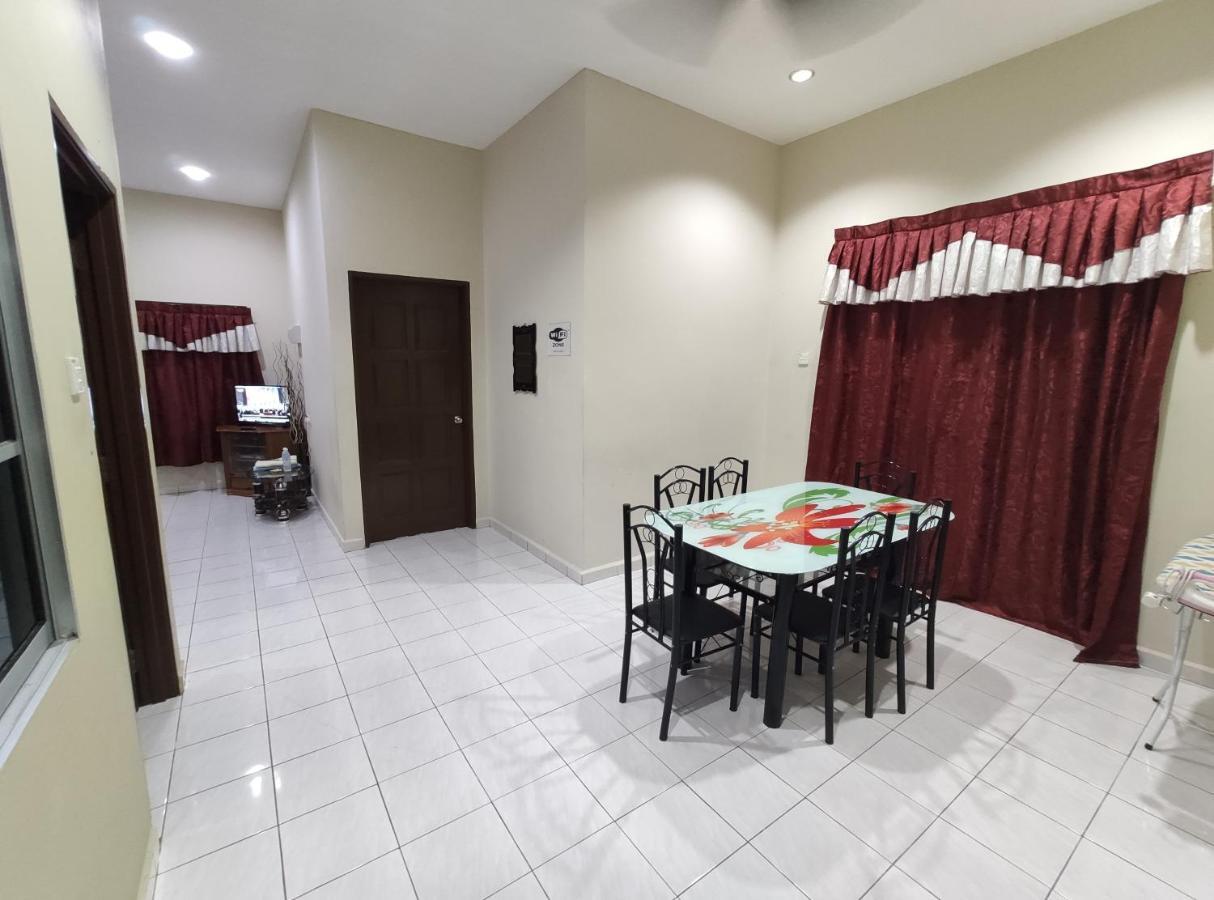 Homestay Selinsing Simpang Ampat Semanggol ภายนอก รูปภาพ