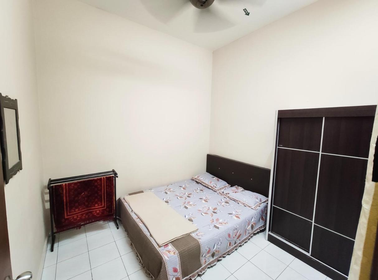 Homestay Selinsing Simpang Ampat Semanggol ภายนอก รูปภาพ