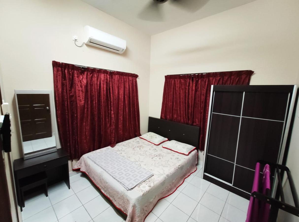 Homestay Selinsing Simpang Ampat Semanggol ภายนอก รูปภาพ